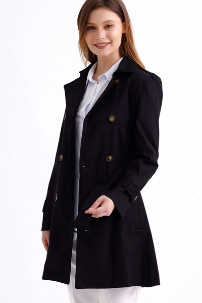 MissThetis Kruvaze Ceket Yaka Uzun Kol Düğmeli Şık ve Cool Cepli Astarsız Kemerli Rahat Kısa Gabardin Trençkot