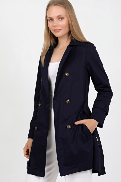 MissThetis Kruvaze Ceket Yaka Uzun Kol Düğmeli Şık ve Cool Cepli Astarsız Kemerli Rahat Kısa Gabardin Trençkot