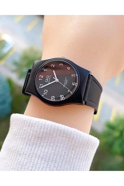 Q&Q 10 Atm Waterproof Silicone Strap Women's Wristwatch with 2 Years Manufacturer Warranty