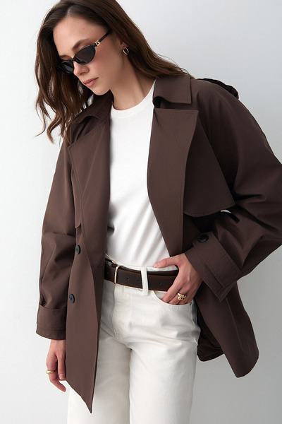 MissKybele Kruvaze Ceket Yakalı Düğme Kapama Beli Kuşaklı Çift Cep Astarsız Uzun Kol Kısa Rüzgarlıklı Trençkot