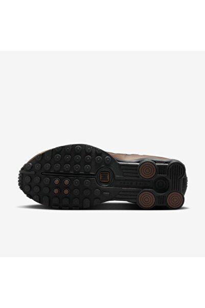 Nike Shox R4 "Off Noir/Ironstone"