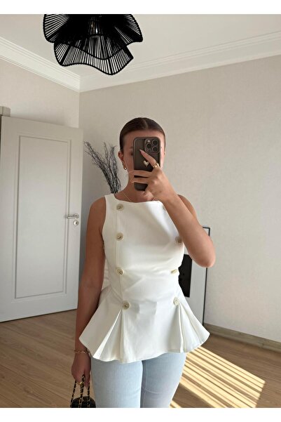 BAŞARAN White Vest with Buttons