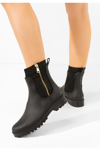 B T Shoes Antaia black rubber boots