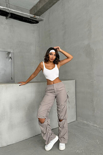 bacc Women's grey slit-sided parachute fabric design jogger pants bchn-25w26704