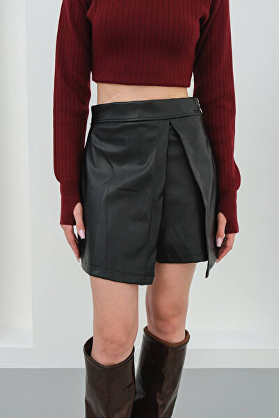 bacc Black Slit Detailed Faux Leather Shorts Skirt Bchn-25W260049