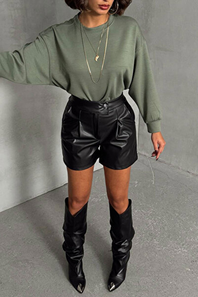 bacc Kadın Siyah Çift Cepli Düğmeli Suni Deri Şort BCHN-25W26433