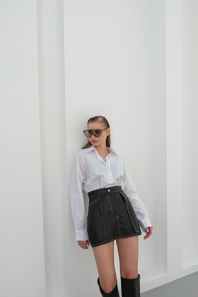 bacc Fustă scurtă neagră pentru femei cu cusături contrastante BCHN-25W260015