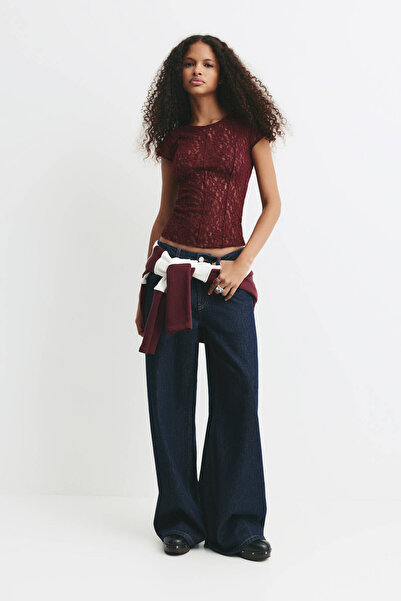 Pull & Bear Lace top with seams