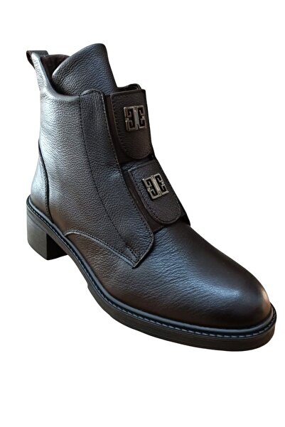 Castle Black 11032-1 حذاء نسائي من الجلد الطبيعي مزود بمشبك وتفاصيل مطاطية وسحاب