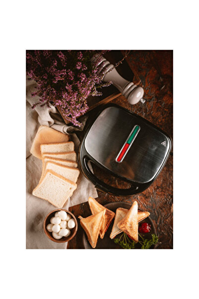 adler Aparat pentru sandvișuri și deserturi AD 3040, 1200W, 5 tipuri de plăci, înveliș antiaderent, negru/inox