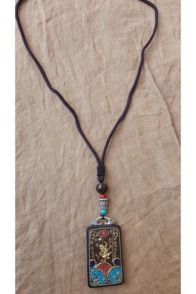 trendbysena Etnik Otantik Abanoz Ağacı Kolye