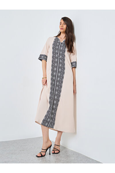 Take Two By Styli Contrast Print Maxi Jalabiya with 3/4 Sleeve
