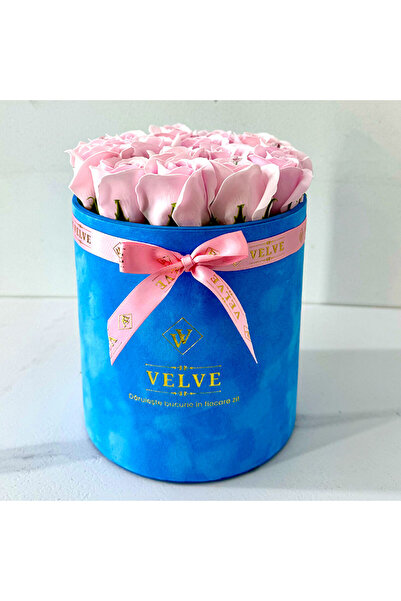 velve Aranjament floral Crystal Beauty cu 15 trandafiri de sapun, cristale ar...