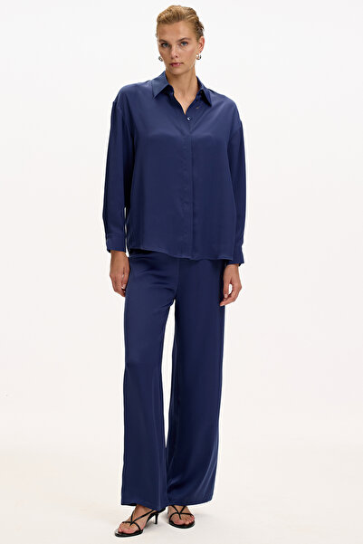 Exquise Long Sleeve Classic Collar Buttoned Regular Shirt