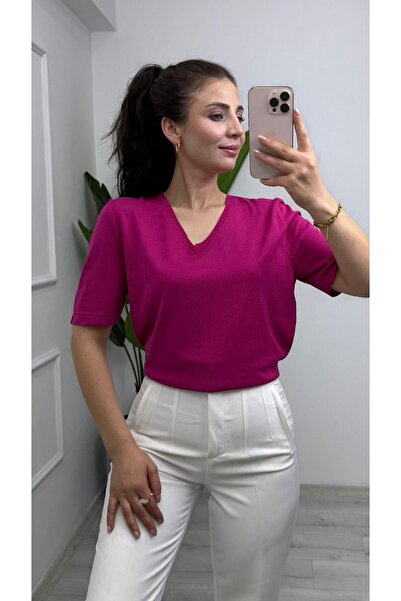TUNAM BUTİK 1838 بلوزة تريكو بتفاصيل خياطة على شكل حرف V باللون الفوشيا