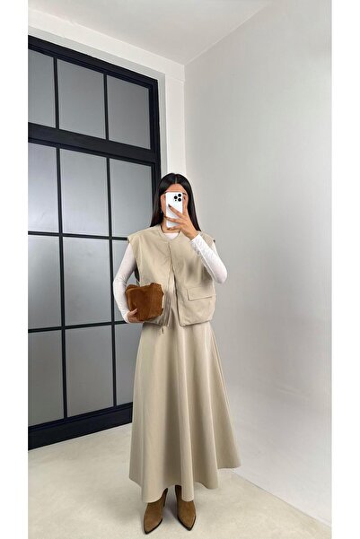 Gaus طقم فاخر مكون من سترة وتنورة بتفاصيل جيوب مبطنة بالحجر GAUS-00181