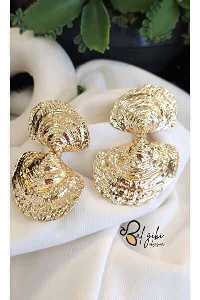 Bujiteri VIP Hafif Midye Sallantılı Küpe