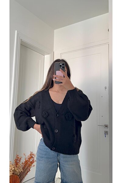 Solie Kadın Ponpon Çiçek Detaylı Triko Hırka