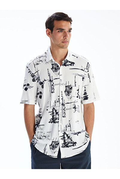 LC Waikiki Ανδρικό πουκάμισο με κοντό μανίκι με σχέδιο μπλε κανονικής εφαρμογής