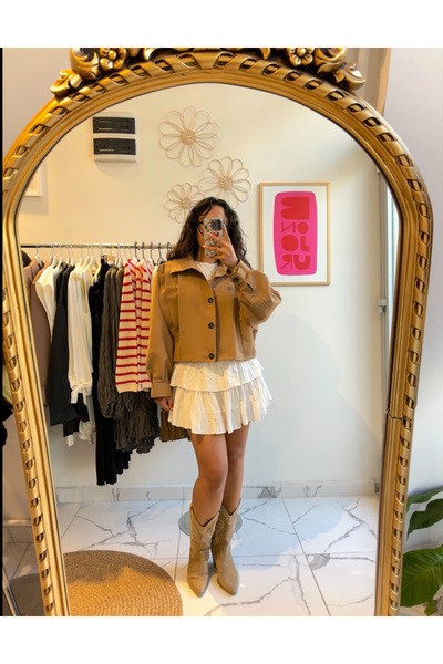 sienna Yüksek Yaka Düğmeli Vatkalı Crop Trençkot