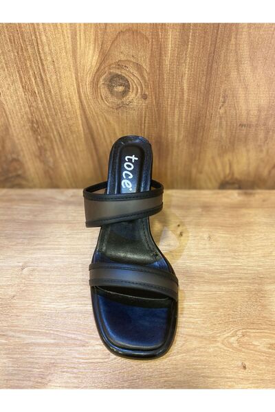 Toce نعال بكعب