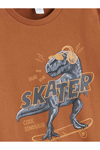 LC Waikiki Timeless Store: Timeless Recommendations |   Crew Neck Boys' Sweatshirt and Sweatpants