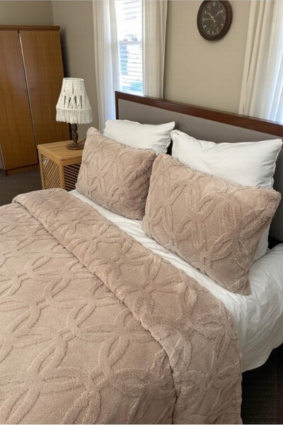 VESSİNOHOME Orion Series Wellsoft Double Bedspread Set 230×250 + 2 Pillowcases Blanket