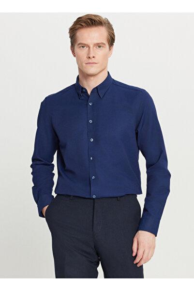 ALTINYILDIZ CLASSICS Tailored Fit Düğmeli Yaka Lacivert Erkek Gömlek ACE020261597_LAC