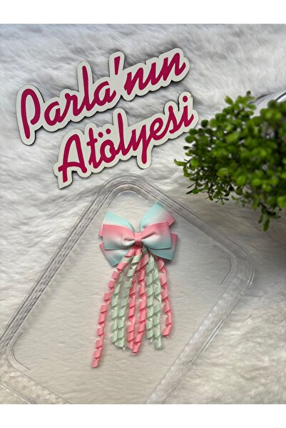 SOFT Bow-shaped hairpin with fringe and alligator clip