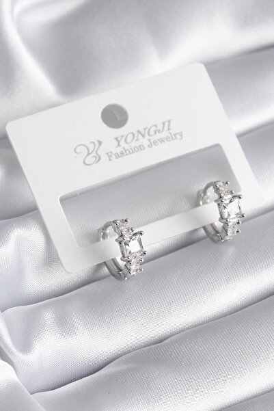 Inure Jewelry أقراط نسائية من النحاس الفضي اللون بحجر الزركون