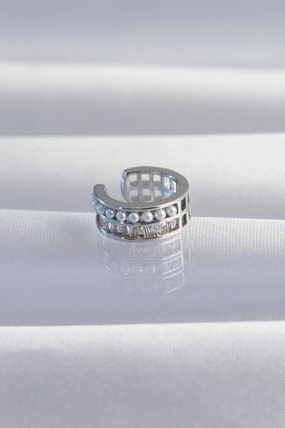 Inure Jewelry أقراط أذن من حجر الباجيت بلون فضي نحاسي مع اللؤلؤ للاستخدام اليومي