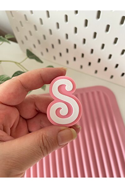 By Selen Suyolcu Letter Pipette Ornament