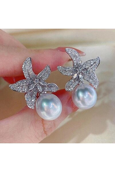 Pursehuit Σκουλαρίκια σε ασημί χρώμα, σε σχήμα λουλουδιού, με πέτρες ζιργκόν ...