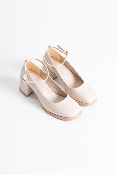 İREM Sansa Beige Patent Leather Women's Heeled Shoes