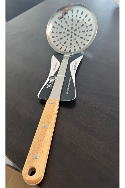 Aden Ahşap Saplı Kevgir