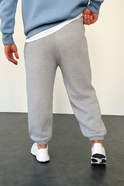 INFLUYENTE Men's Gray Winter Fleece-Lined Comfortable Fit Sweatpants with Elasticated Legs and Waist