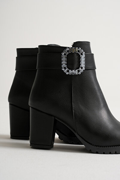 Silver Lady Women's Short Boots with Zipper and Luxury Buckle Accessories