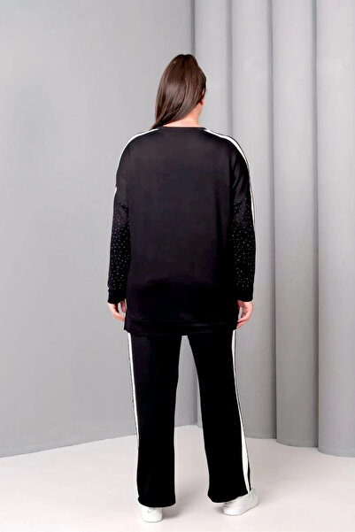 aytemas Suit with Stone Print on the Front and Stripes on the Sides