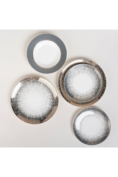 LA MESA white bone porcelain 18 pc dinner set