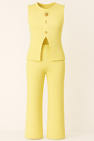 HAKKE Crew Neck Gold Buttoned Ottoman Blouse and Regular Pants Set