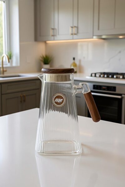 Kitchen Way Çizgi Tasarımlı Akasya Sap - Kapaklı Borosilikat Cam Sürahi KW-852