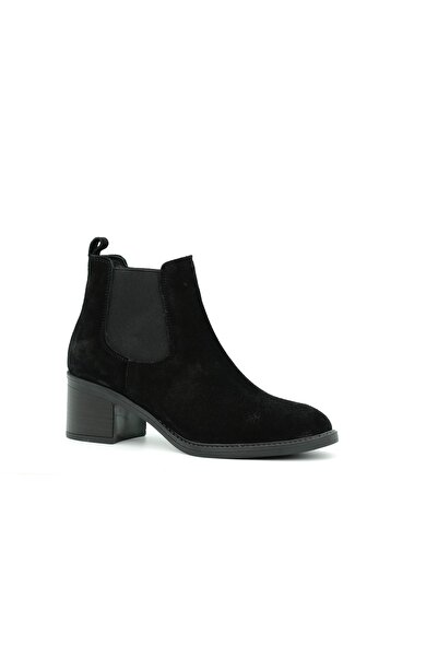 Tuna Genuine Suede Leather Rubber Sole Chelsea Model Women's Boots - B265960