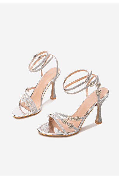 B T Shoes Stribrné sandály do špičky Kyrra V2