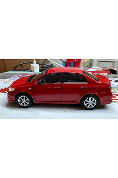 WELLY لعبة سيارة معدنية موديل 1/36 تشيكي دايكو 2009 تويوتا كورولا باللون الأحمر