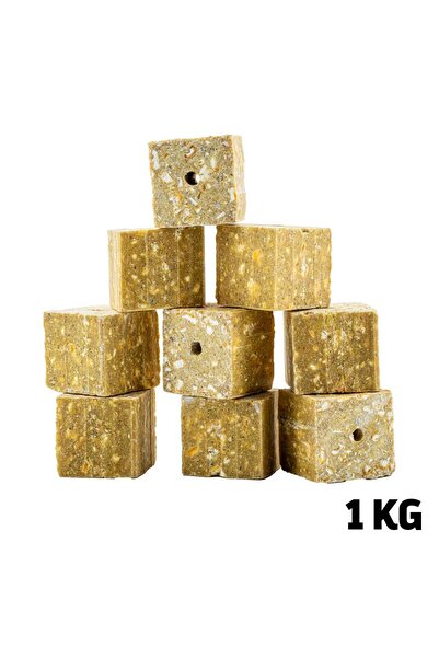 Genel Markalar Sazan Yemi - Delikli Küspe - Mısır - Kare - 1 KG Paket