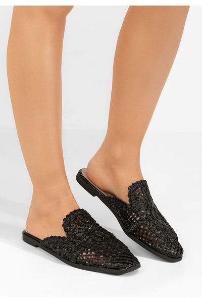 B T Shoes Černé dámské dřeváky Myriam