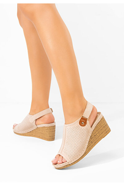 B T Shoes Shirleia beige platform sandals
