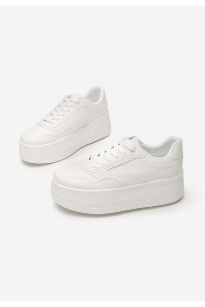 B T Shoes Bílé dámské tenisky na platformě Mallena