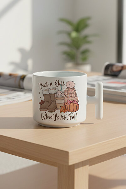 giftkonsept كوب قهوة لاتيه مطبوع عليه عبارة 'Just a Girl Who Loves Fall No:2'...