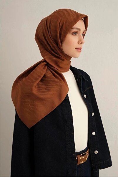 Armine 16 Pamora Eşarp 1